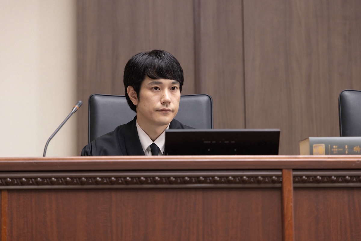 法廷ドラマの主人公像を立たせる仕掛けとは?