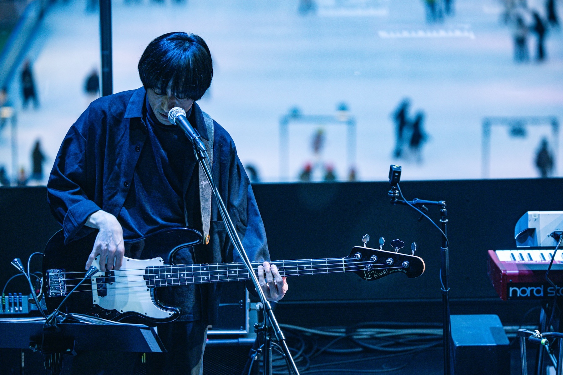 井嶋啓介（Ba）