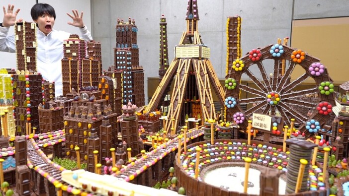 はじめしゃちょー、70万超えのお菓子で巨大都市を制作　細部のこだわりに視聴者「もはやアート」