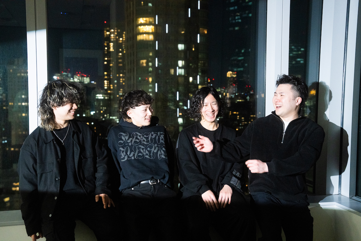 CrowsAlive（撮影＝秋倉康介）