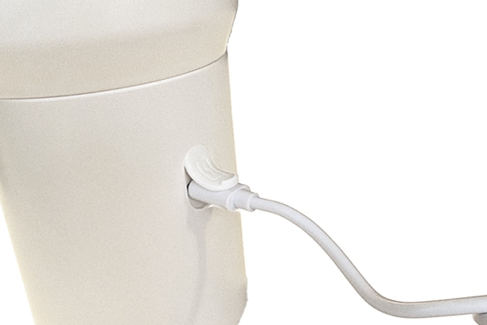 『Mix＆Go』　充電端子