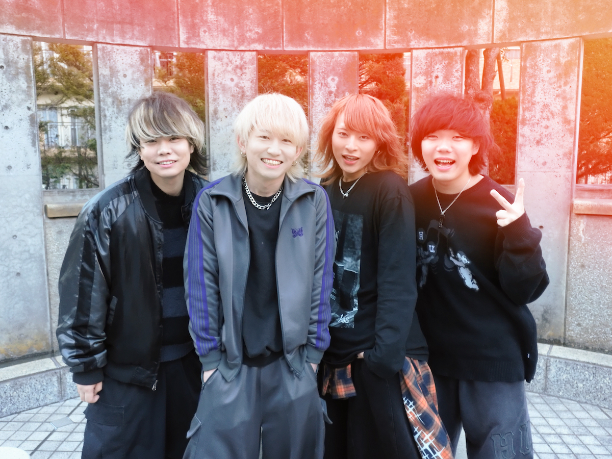 イブオブ、苦難を昇華する音楽