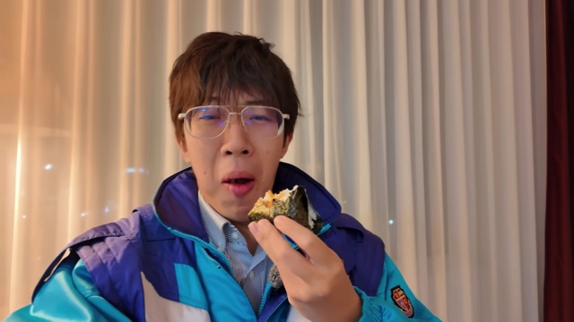 スーツが紹介したセイコーマートの商品