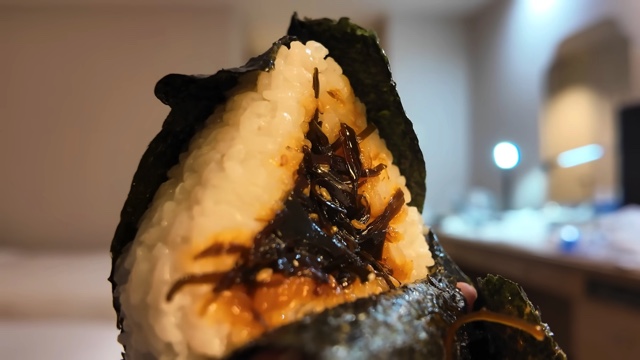 スーツが紹介したセイコーマートの商品