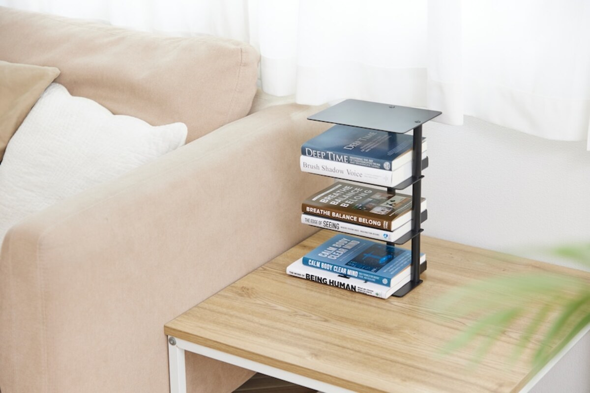 SNSで話題「積読ホルダー」累計10,000個突破