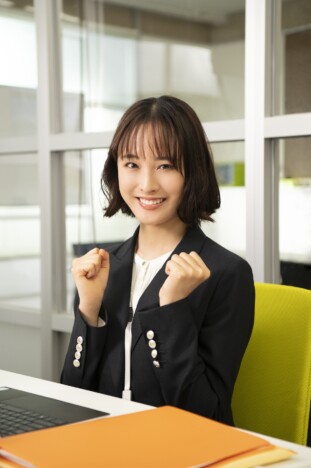 大友花恋、“モテ無双女子”役でドラマ主演