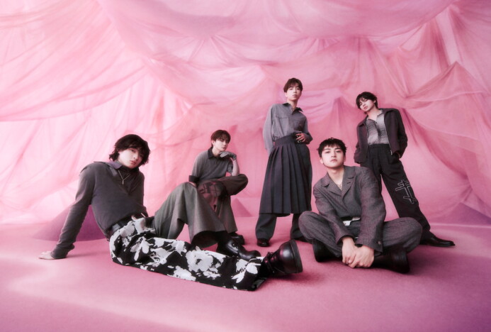 STARGLOW、2ndシングル『USOTSUKI』収録曲公開＆「Green Light」先行配信　新アー写公開も