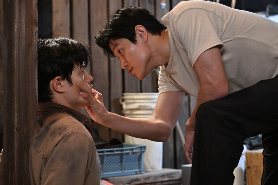 『リブート』2人の鈴木亮平がタッグを組む