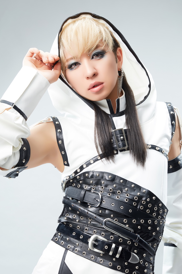 Takassy(ENVii GABRIELLA)