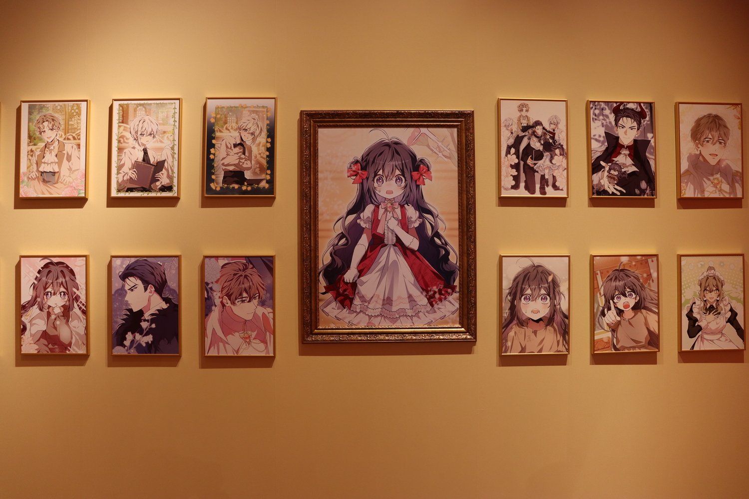 ウェブトゥーンを“展示”で見ると？の画像