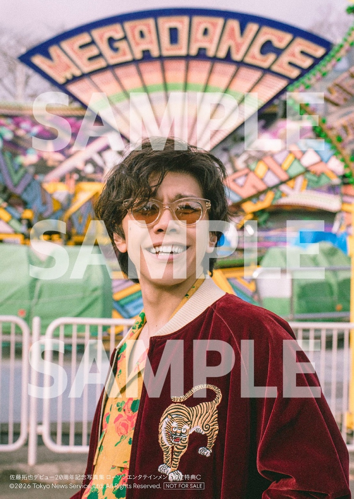 佐藤拓也、20周年記念写真集の先行カットの画像