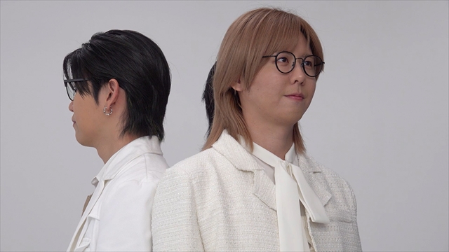 Mrs. GREEN APPLE出演 新TVCM『眼鏡市場「QRO」DEBUT 篇』メイキングより