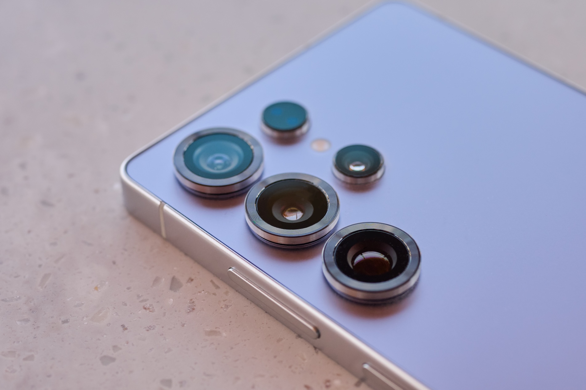 『Samsung Galaxy S25 Ultra』で楽しむ1日の画像