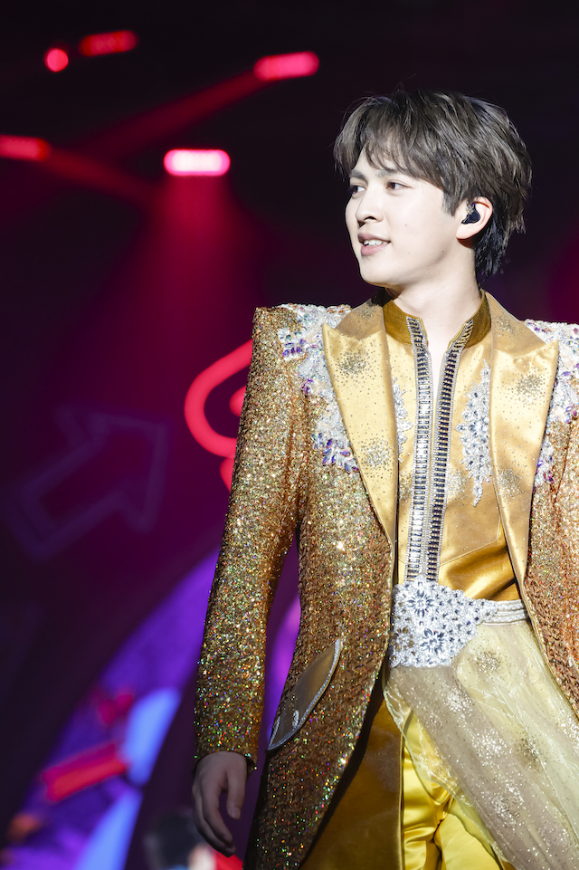 M!LK ライブ写真