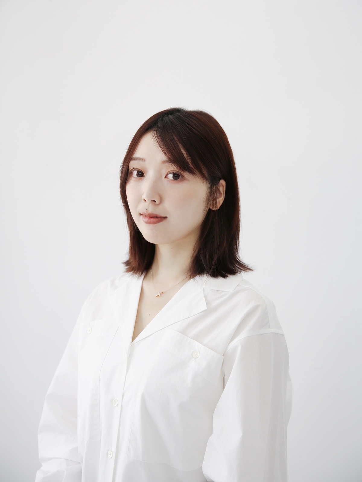 彬子女王『マンガ 赤と青のガウン』の画像