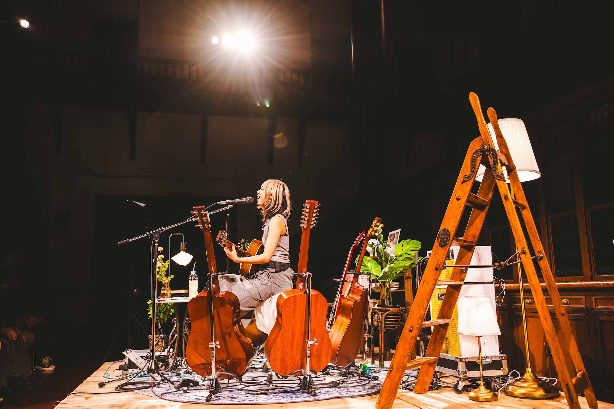 竹内アンナ（撮影＝ハヤシマコ／京都公演より）