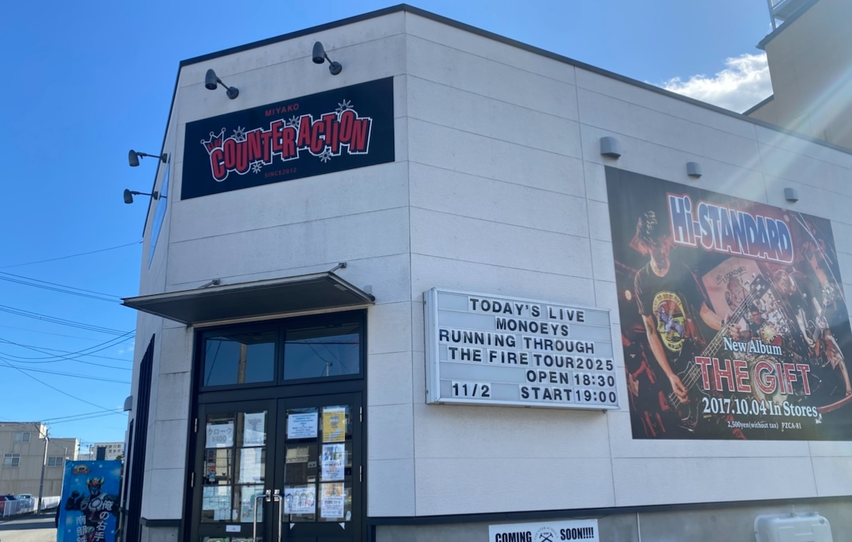 COUNTER ACTION 写真