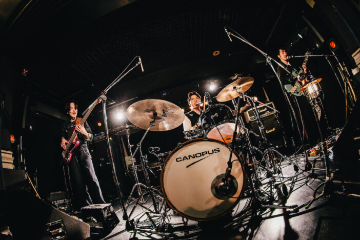 Nape、自主企画イベントで示した“モンスター”級のポテンシャル　気鋭3バンドと共に届けた至高の夜