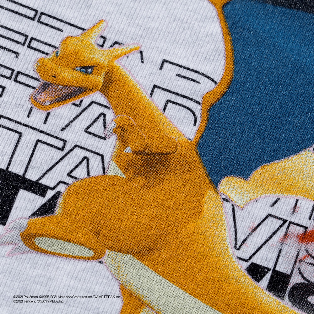 POKÉMON UNITE × ZETA DIVISION CREWNECK SWEAT Lizardon / ASH