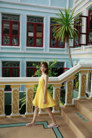 「たくさんの初めてを一緒に感じて」元SKE48藤本冬香、1st写真集『無防備な私』　大胆グラビア披露