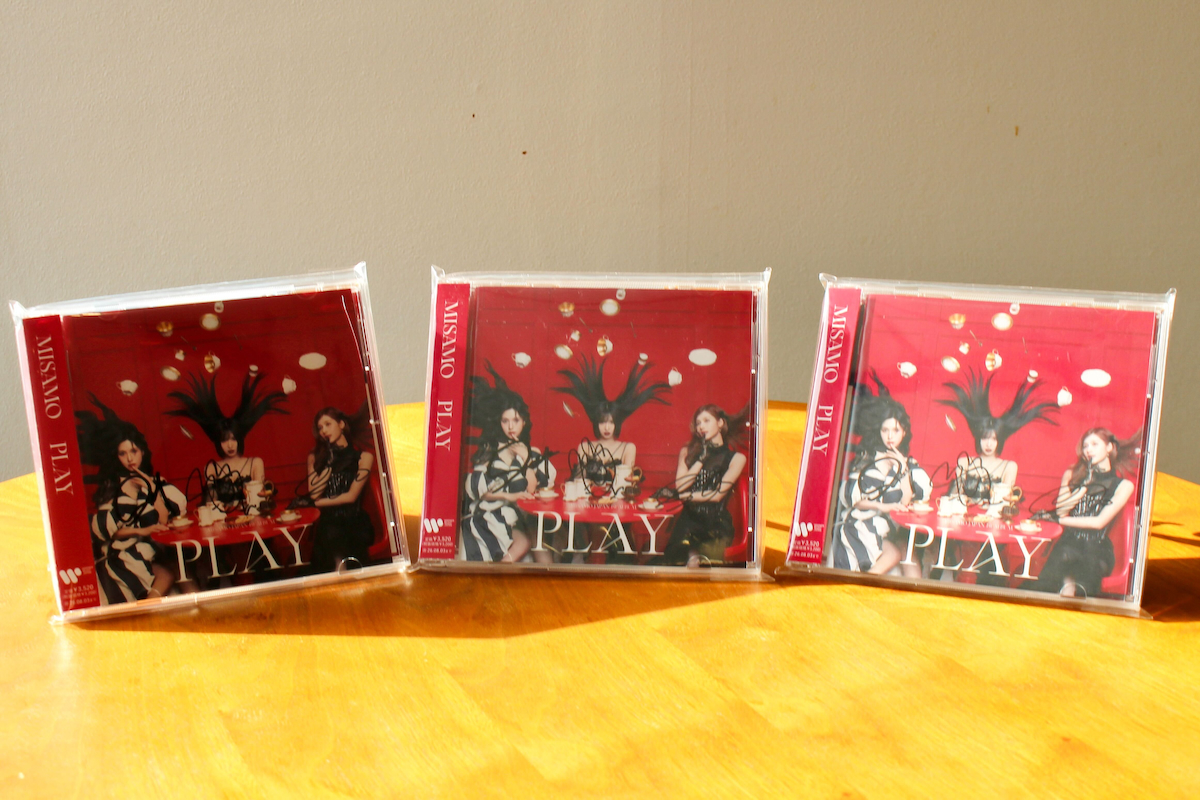 MISAMO JAPAN 1st ALBUM『PLAY』サイン入りCD