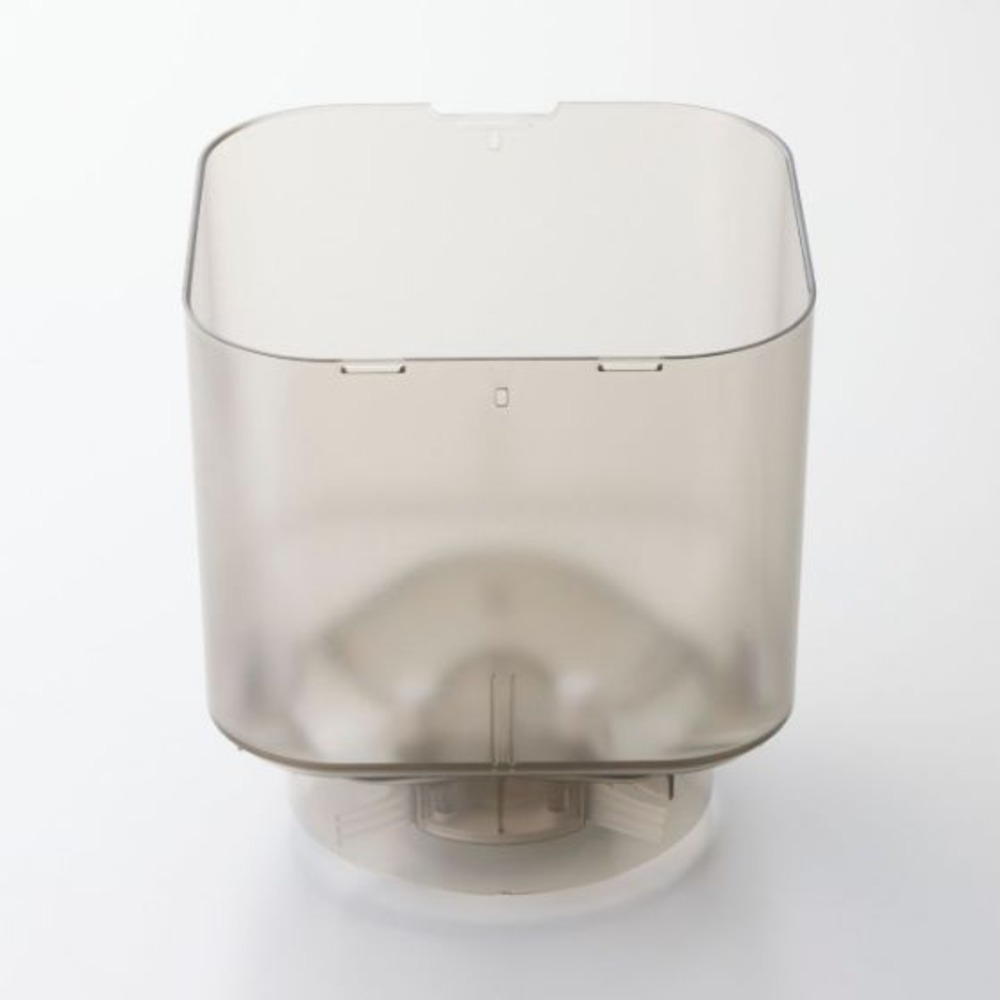 半透明のフードタンク