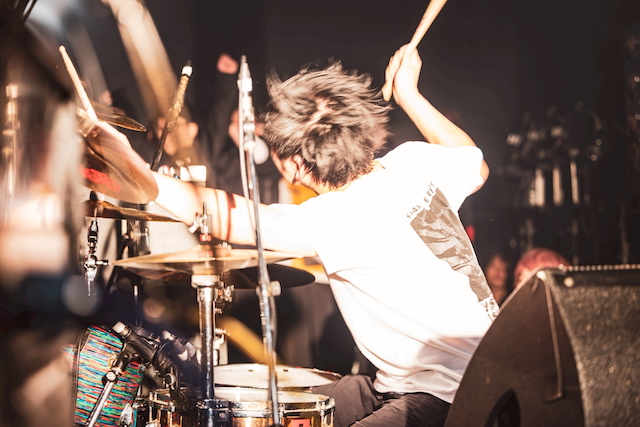 RAZORS EDGE ライブ写真