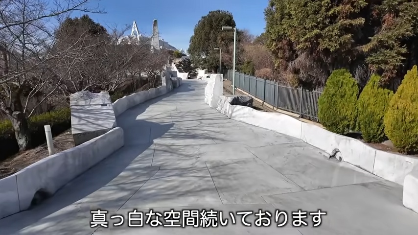 はじめしゃちょー、絶景スポットに感動の画像