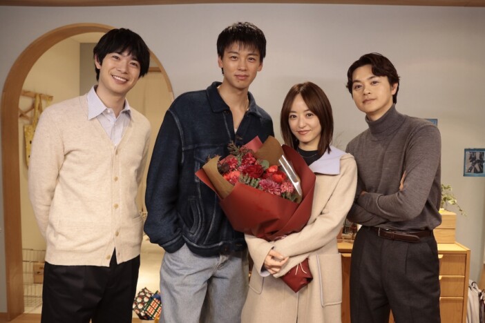 竹内涼真、井上真央ら、『再会～Silent Truth～』笑顔で撮了　「皆さんに感謝します」
