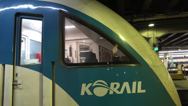 スーツが紹介した韓国の列車『ヌリロ』