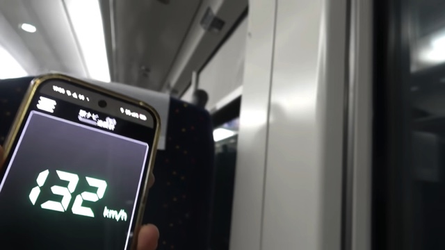 スーツが紹介した韓国の列車『ヌリロ』