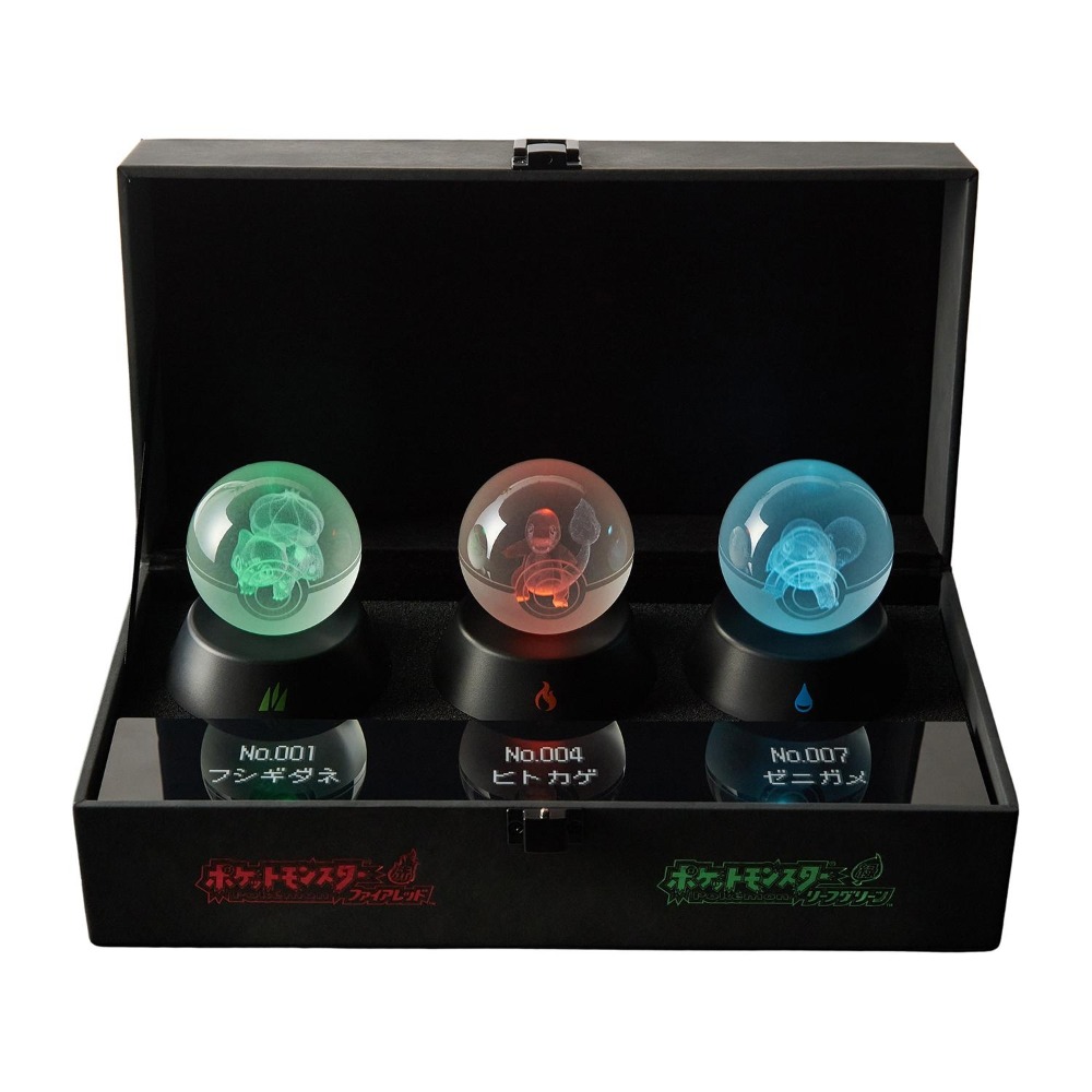 ガラス製モンスターボールオブジェ