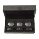 ガラス製モンスターボールオブジェ