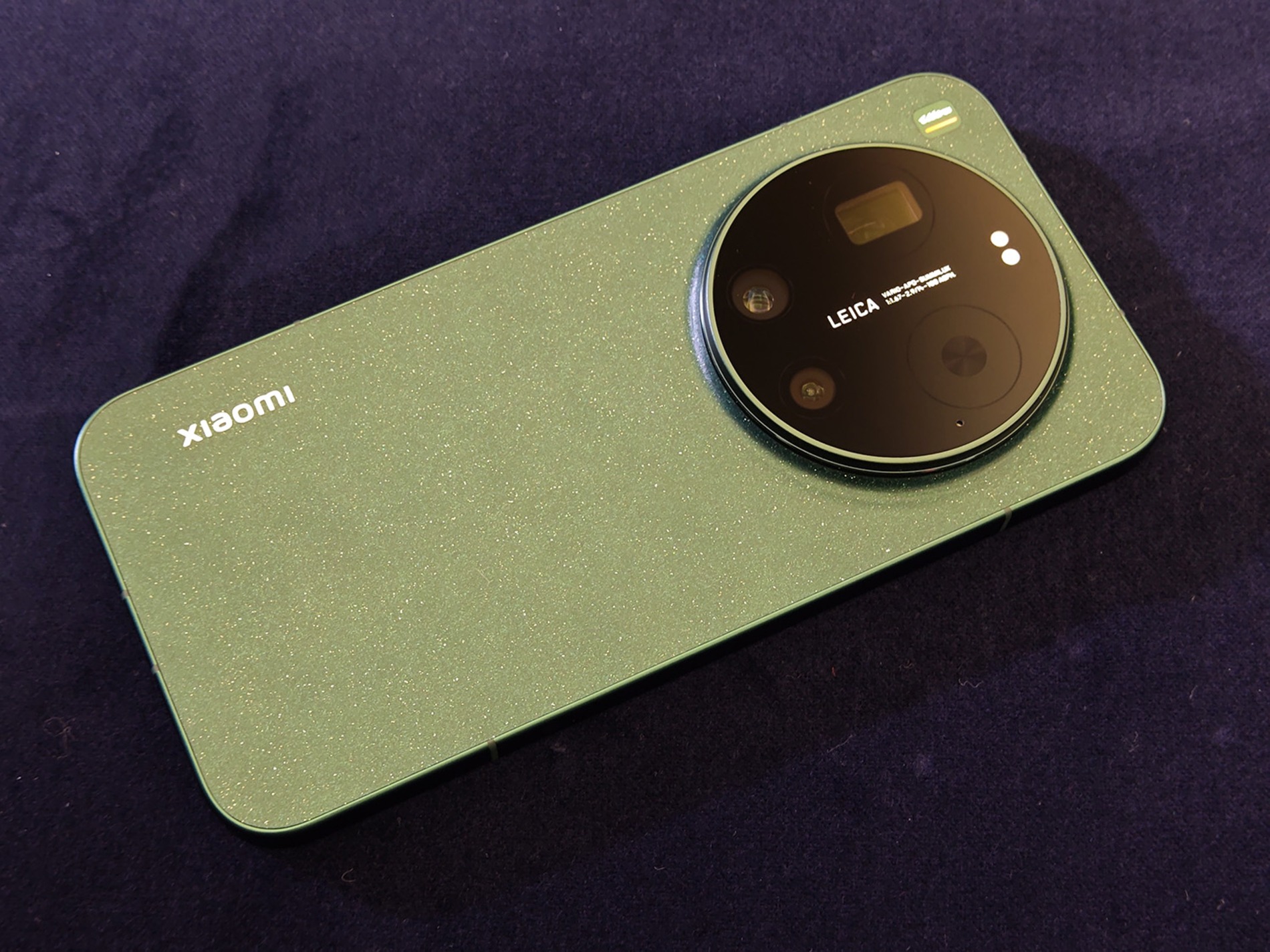 『Xiaomi 17 Ultra』スターリットグリーン