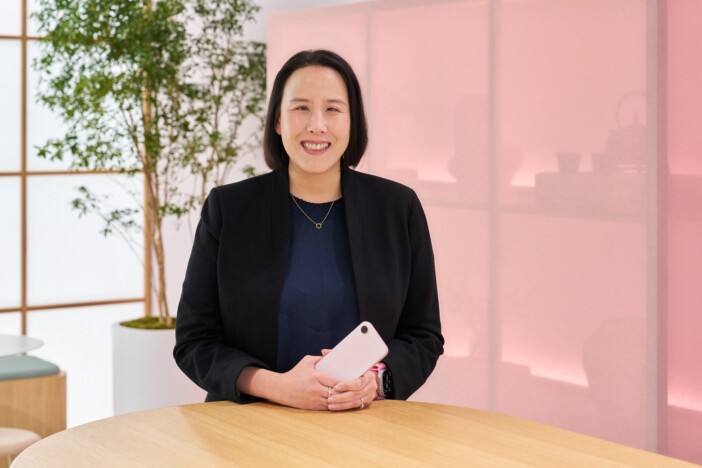 Apple役員が明かす『iPhone 17e』『MacBook Neo』に秘めた戦略　コスパ抜群の高性能なエントリーモデルが生まれたわけ