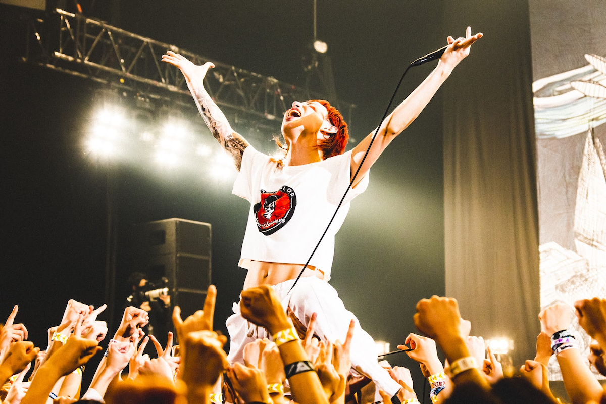 ハルカミライ ライブ写真 橋本学（Vo）