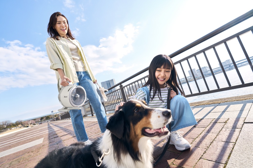 『Shark FlexBreeze HydroGo コードレスサーキュレーターファン』　使用イメージ