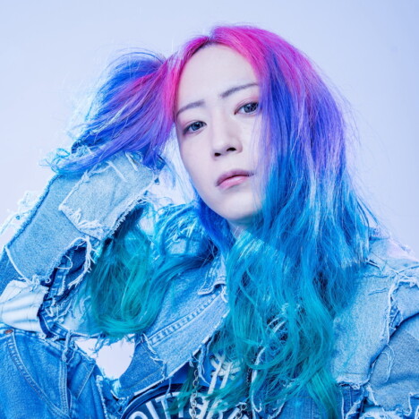 さたぱんPによる歌唱プロジェクト Sata、2ndシングル「才能インフレイション」本人出演の実写MV公開