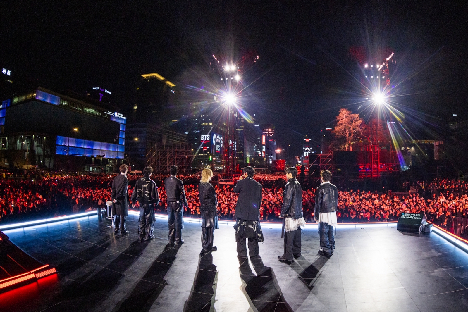 BTS (P)&(C)BIGHIT MUSIC / Netflix