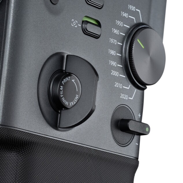 アナログな本体デザイン