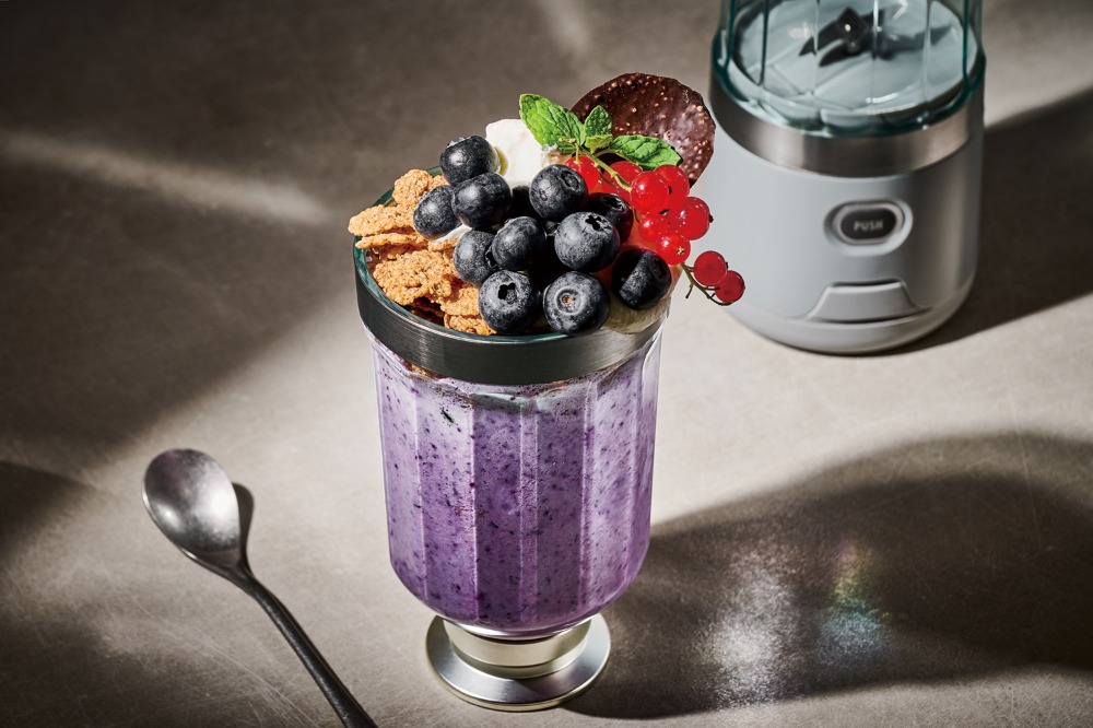 『コードレス ソロブレンダー』使用イメージ