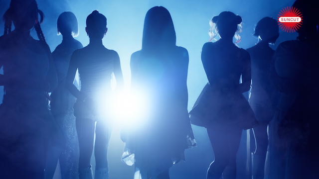 サンカット®『強さを、まとう。』篇より