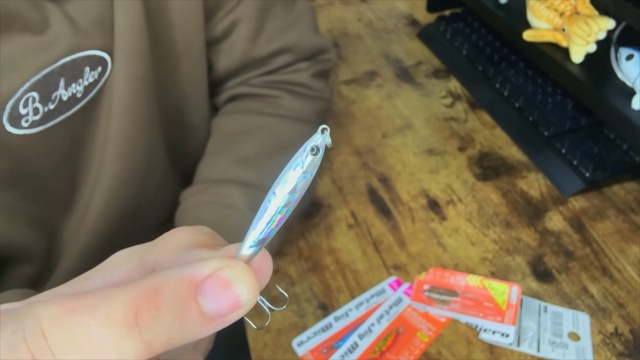 釣り系YouTuberが紹介したダイソーの『メタルジグマイクロ』