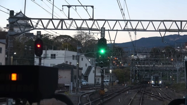 「青春18きっぷ」で3日間旅をしたスーツ