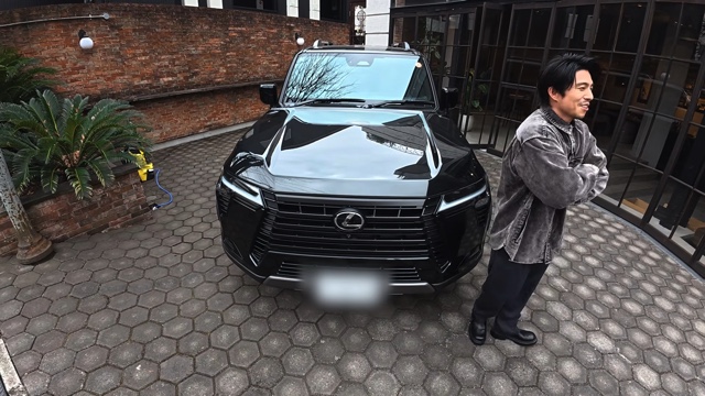 中尾明慶の愛車愛車「レクサス GX 550 OVERTRAIL+」