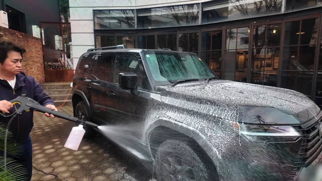 中尾明慶の愛車愛車「レクサス GX 550 OVERTRAIL+」