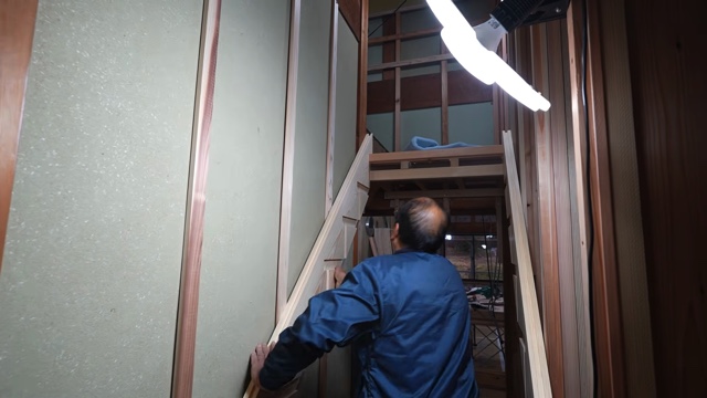 大工の正やんが手がけた階段