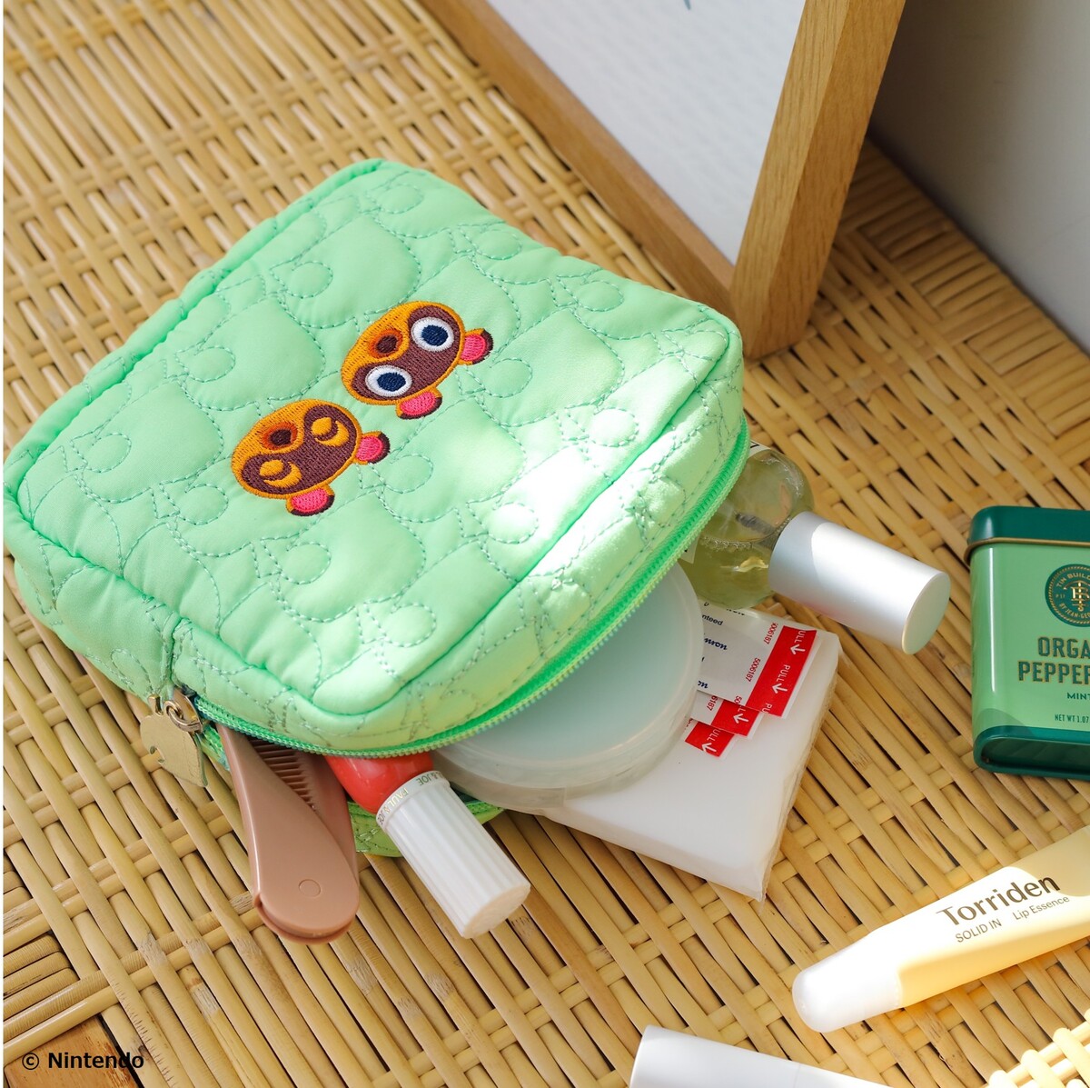 あつ森のポーチとタンブラーが登場の画像