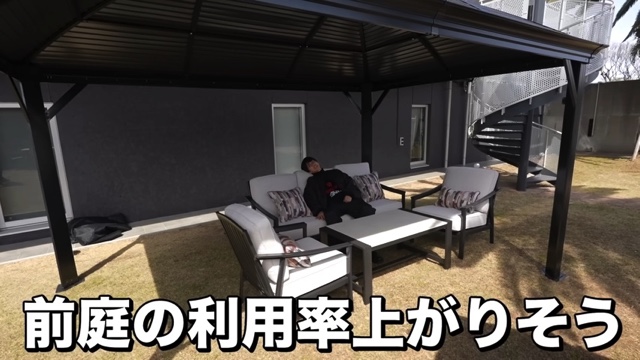 ヴィラ風にリフォームしたはじめしゃちょーの自宅の庭