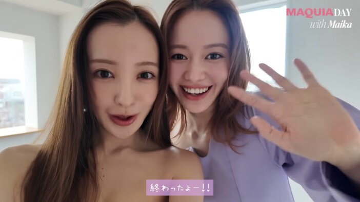 板野友美、山本舞香との撮影の裏側を公開　姉妹のような姿に「仲良しオーラ全開」「見てるだけで眼福」